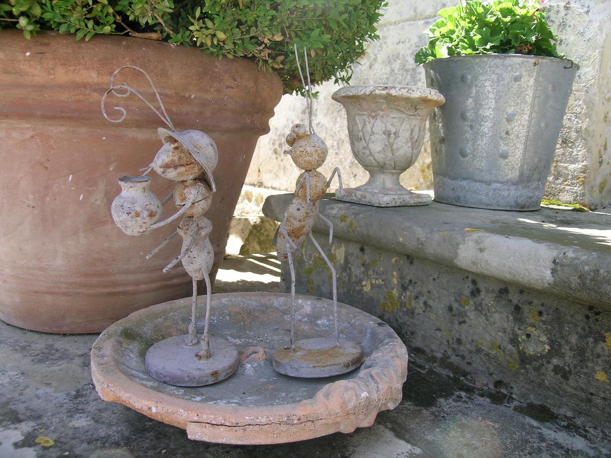 Les 2 Madeleine Bed & Breakfast Saint-Saturnin-du-Bois Ngoại thất bức ảnh