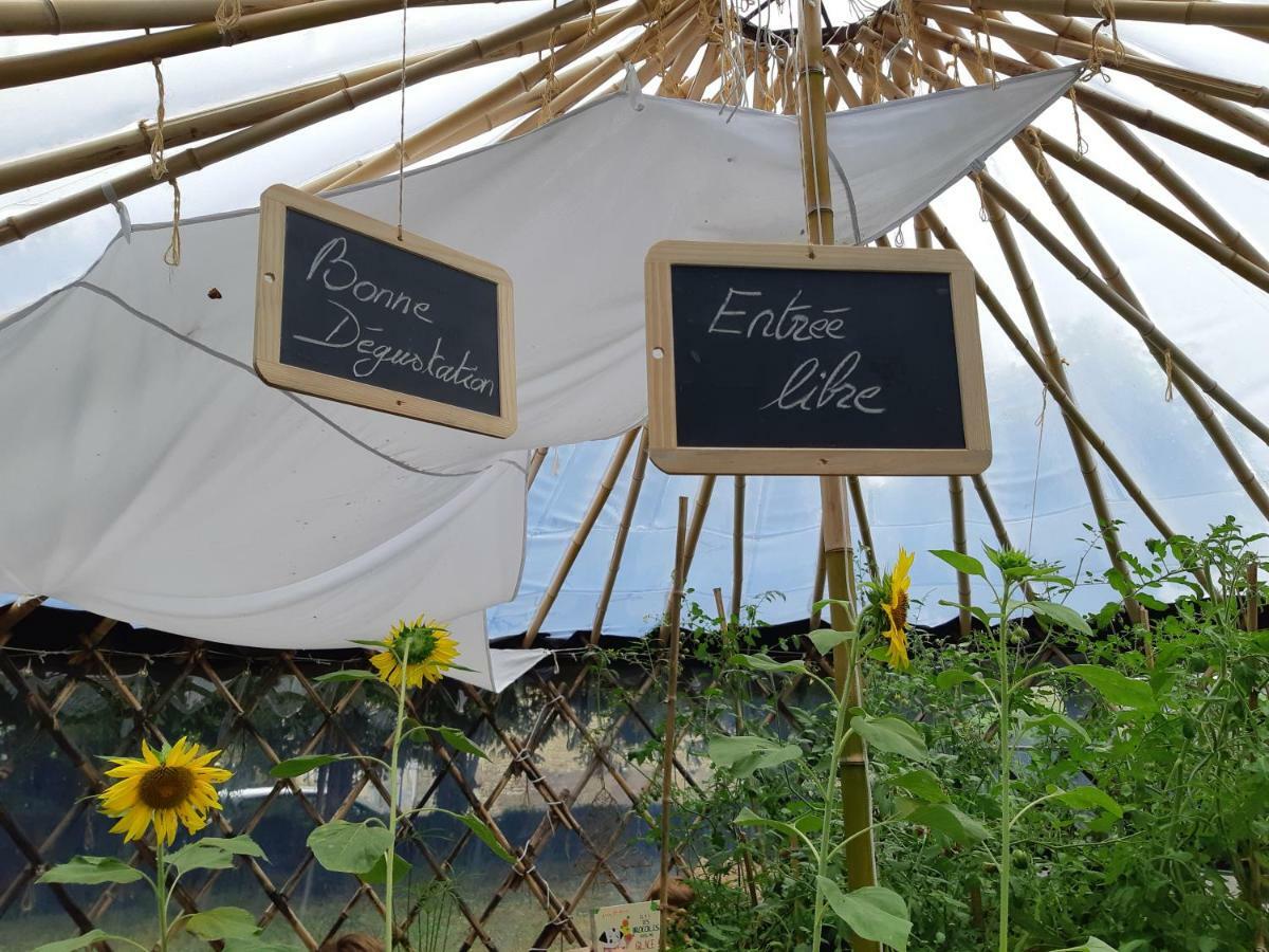 Les 2 Madeleine Bed & Breakfast Saint-Saturnin-du-Bois Ngoại thất bức ảnh
